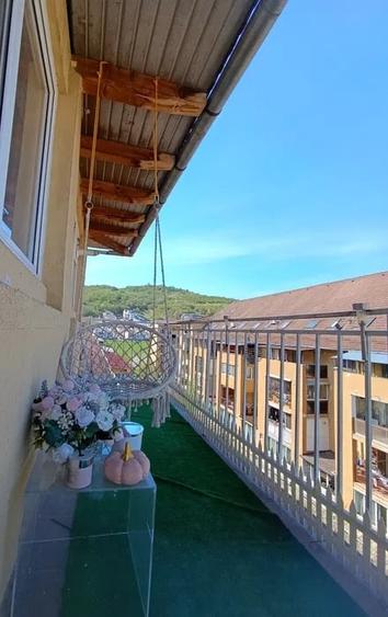 Apartament de vanzare 2 camere 68 mp 2 balcoane zona Floresti Porii - 8