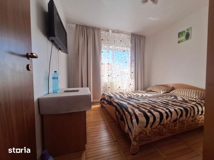Apartament cu 3 camere decomandat, mobilat în Ciarda Roșie