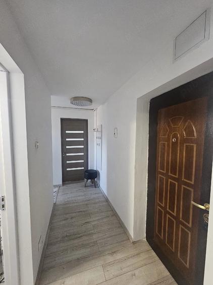 Apartament cu 2 camere decomandat în Bonț