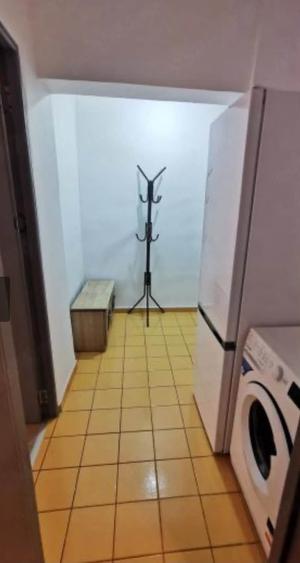 Garsonieră semidecomandată în Anda