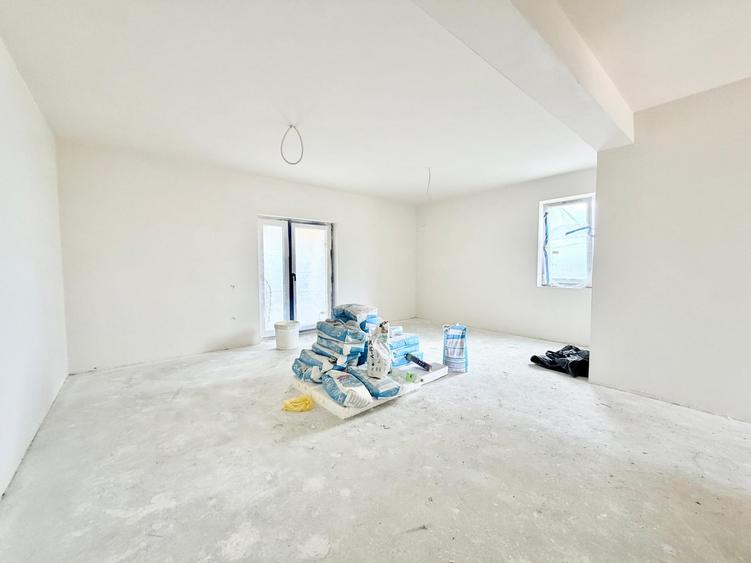 Duplex cu 4 camere cu Teren 270 Mp în Moșnița Nouă