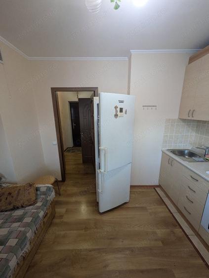 Garsonieră decomandată în Calea București