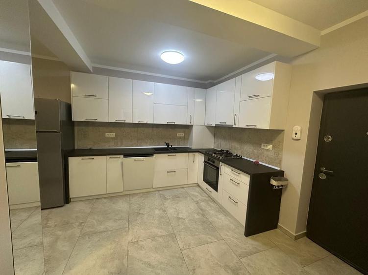 Apartament cu 2 camere decomandat, mobilat în Dumbrăvița