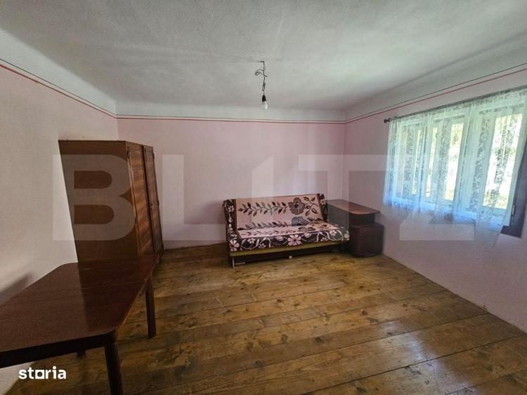 Casă cu 3 camere în Întregalde