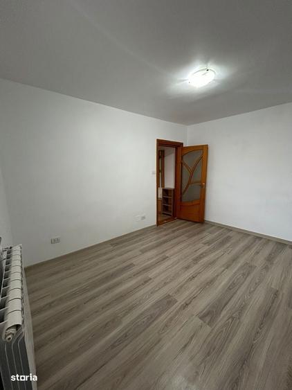 Apartament cu 2 camere decomandat în Sud