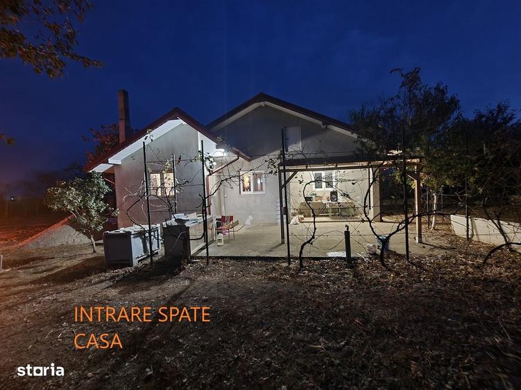 Casă cu 4 camere în Lipănescu