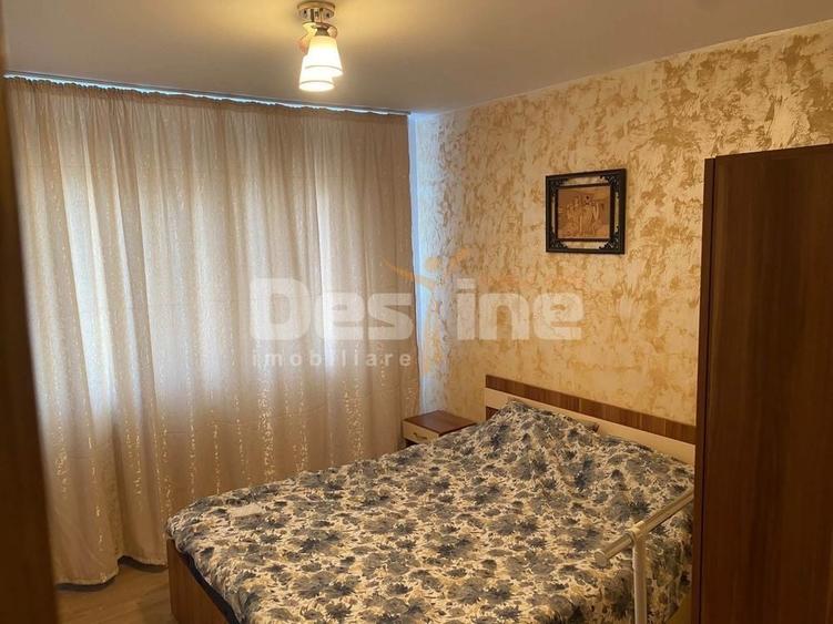 Apartament cu 3 camere decomandat, mobilat în Tomis Nord