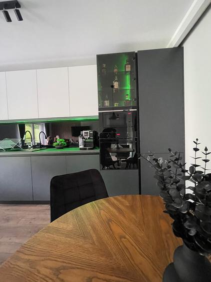 Apartament cu 2 camere semidecomandat în Florești