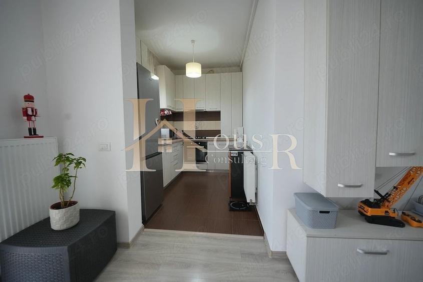 Apartament cu 3 camere semidecomandat, mobilat în Braytim
