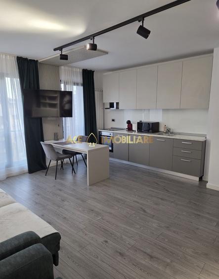 Apartament cu 2 camere semidecomandat, mobilat în Grozăvești
