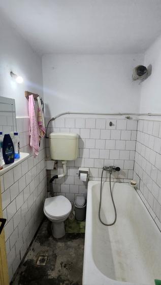 Casă individuală cu 3 camere cu Canalizare în CET