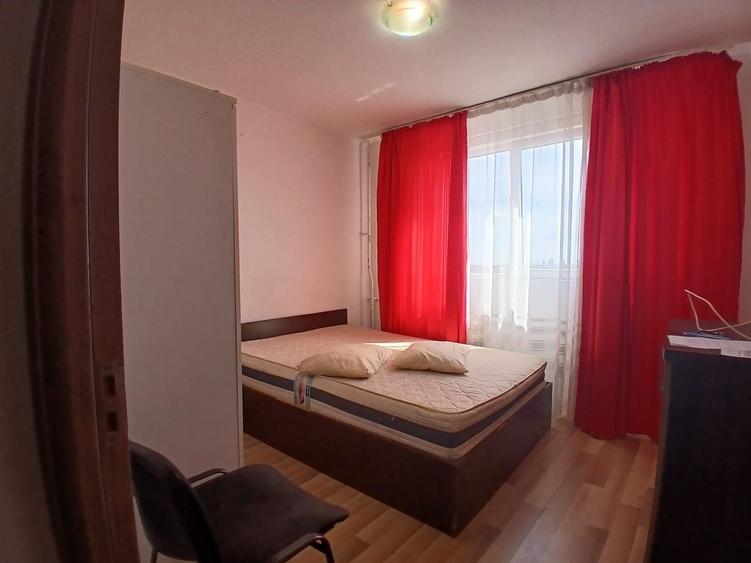 Apartament cu 2 camere decomandat în Drumul Taberei