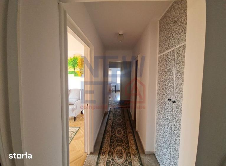 Apartament cu 4 camere decomandat în Dămăroaia
