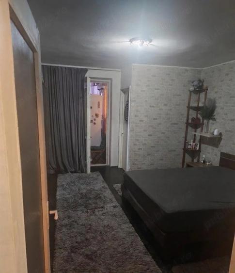 Garsonieră decomandată în Craiovei