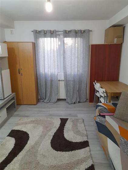 Garsonieră semidecomandată în Dorobanților