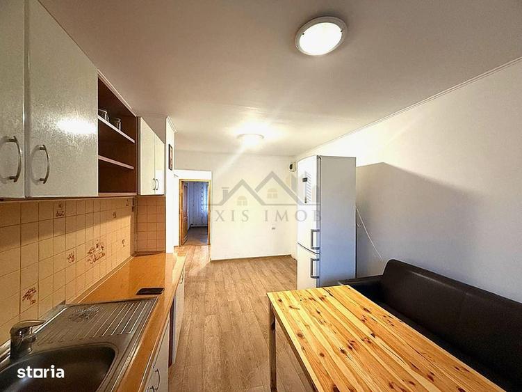 Apartament cu 3 camere decomandat în Dorobanți 1