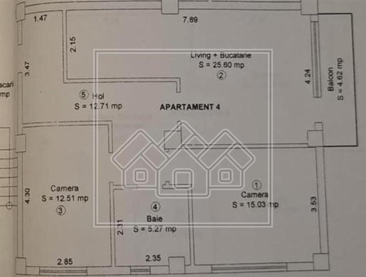 Apartament cu 3 camere nedecomandat în Turnișor