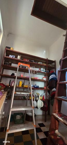 Casă cu 4 camere cu Teren 432 Mp în Central