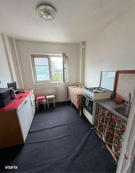 Apartament cu 2 camere semidecomandat în Titan