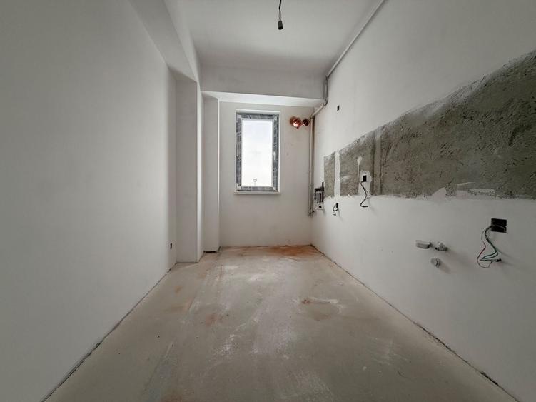 Apartament cu 2 camere decomandat în 1 Mai