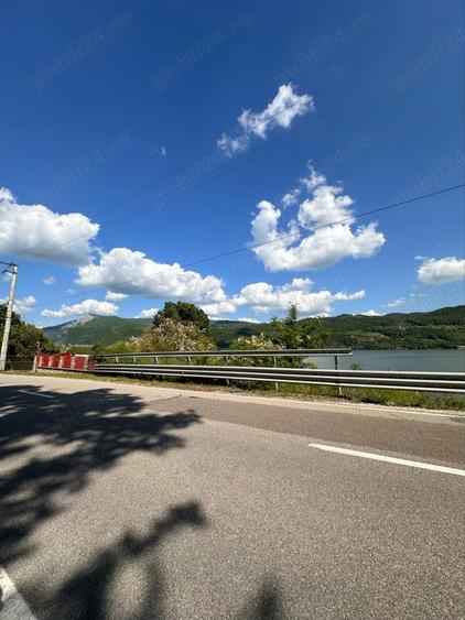 Teren de 1076 mp, în Dubova