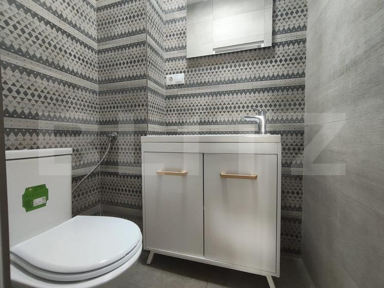 Apartament cu 3 camere, 87 mp, Central - 8