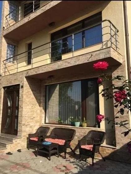 Casă individuală cu 5 camere cu Canalizare în Nord