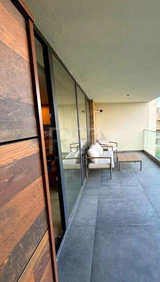 Apartament cu 4 camere decomandat, mobilat în Iancu Nicolae
