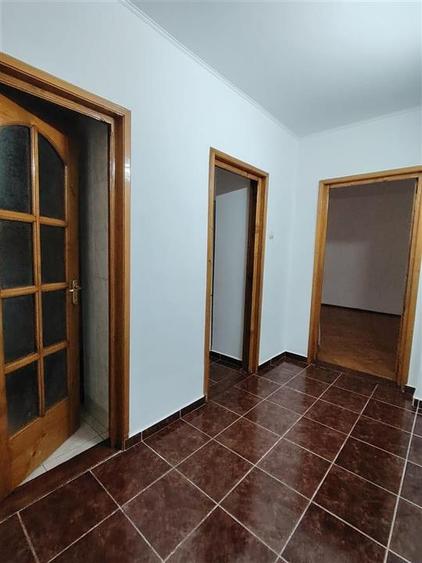 Garsonieră decomandată în Dorobanți