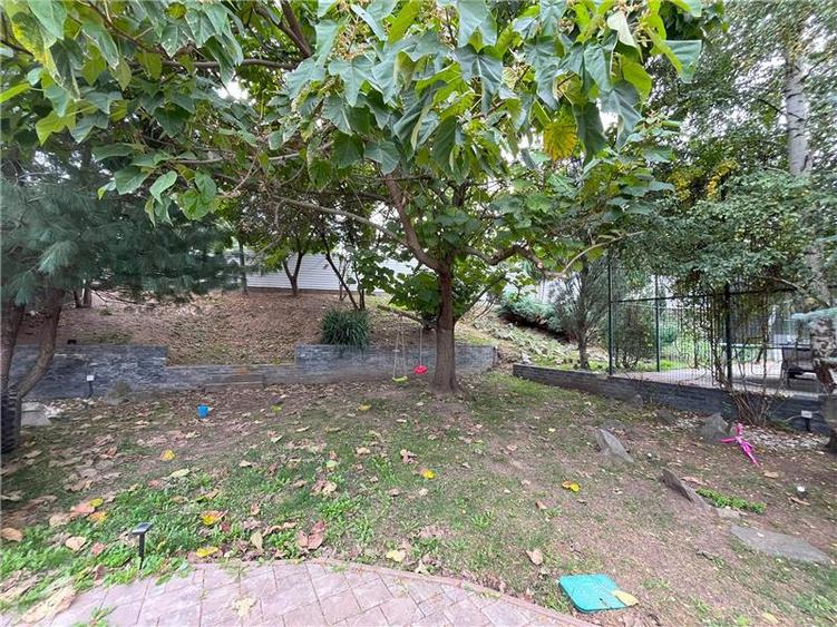 Vila  de vanzare  Bucium, - 8