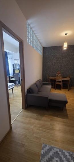 Apartament cu 2 camere decomandat, mobilat în Berceni