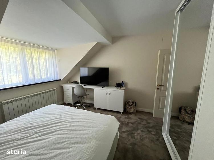 Casă cu 6 camere cu Teren 250 Mp în Nord