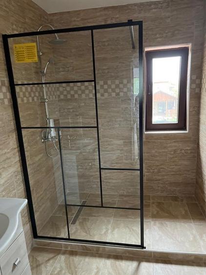 Casă individuală cu 4 camere cu Canalizare în Snagov