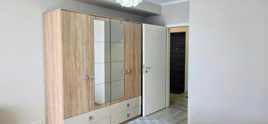 Apartament cu 2 camere decomandat, mobilat în Buziașului