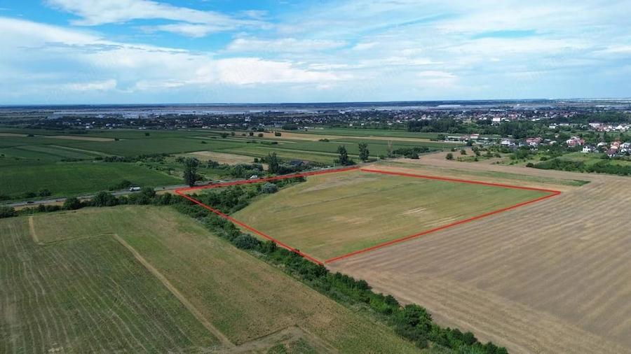Teren de 30000 mp, în Bolintin-Deal