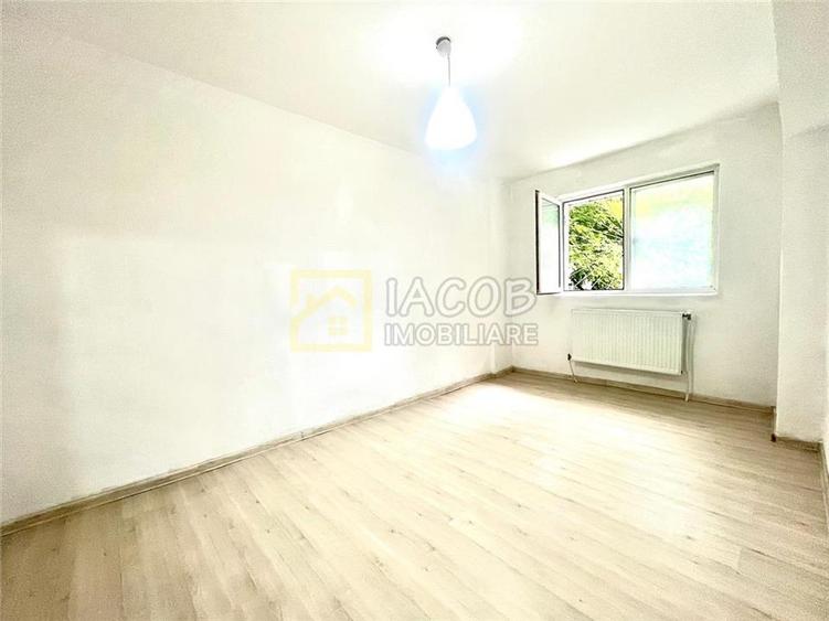 Apartament cu 2 camere decomandat, mobilat în Mioriței