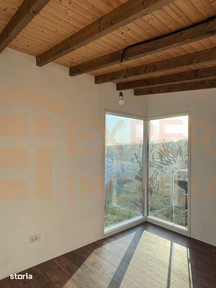 Casă cu 4 camere cu Teren 280 Mp în Central