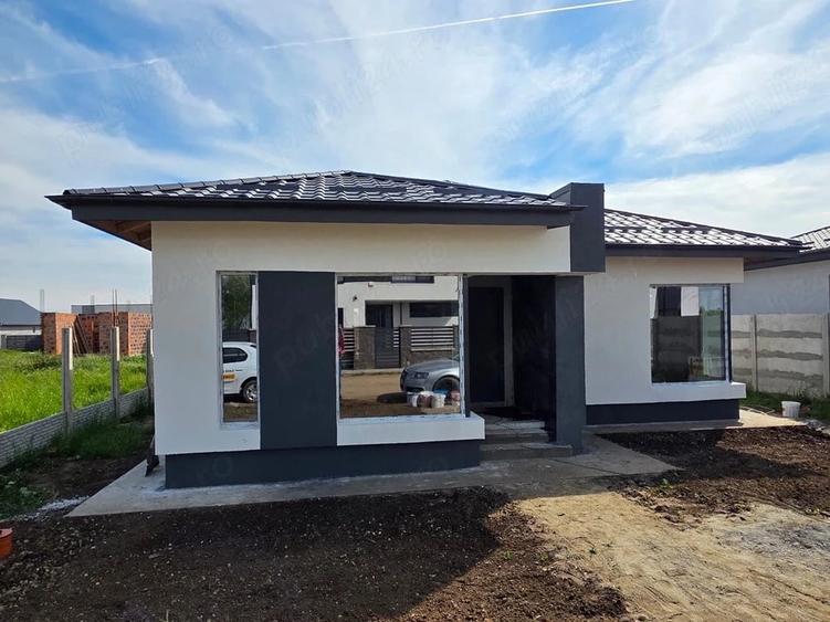 Casă cu 3 camere cu Teren 375 Mp în Berceni
