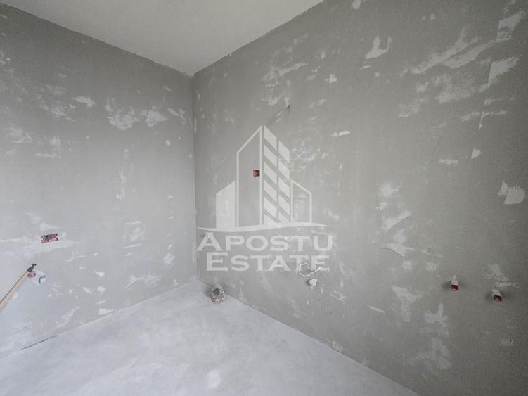 Duplex cu 4 camere cu Canalizare în Șag