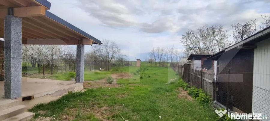 Casă cu 15 camere cu Teren 1000 Mp în Dumbrava