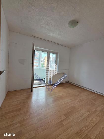 Apartament cu 2 camere decomandat în Scriitorilor