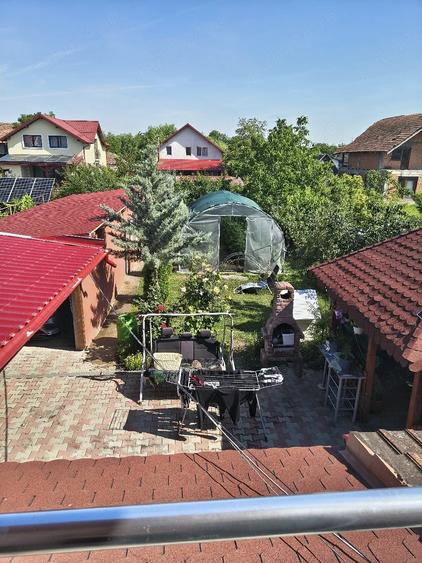 Casă cu 6 camere cu Teren 390 Mp în Sânandrei