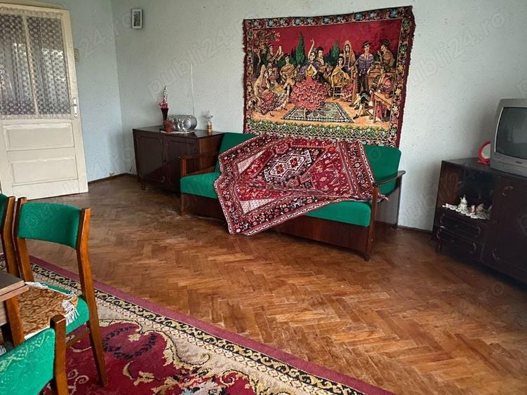Casă cu 4 camere în Baia Sprie