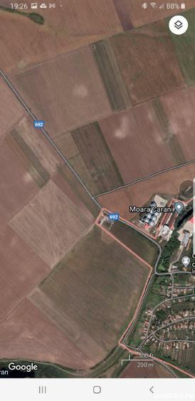 Teren de 11600 mp, în Central