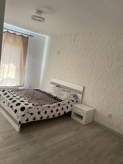 Casă cu 4 camere cu Teren 500 Mp în Clinceni