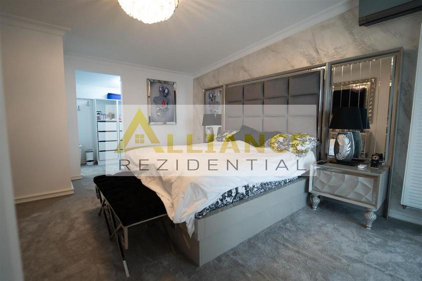 Casă individuală cu 7 camere decomandat cu Canalizare în Metalurgiei