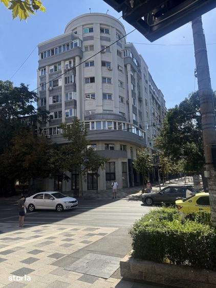 Apartament cu 3 camere decomandat în Decebal