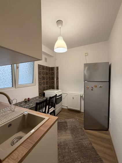 Apartament cu 2 camere decomandat în Drumul Taberei