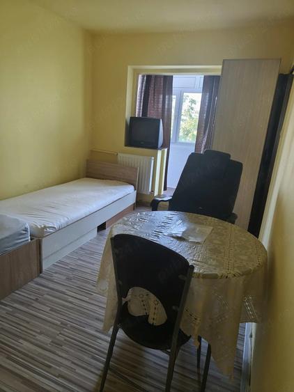 Garsonieră decomandată în Buziașului