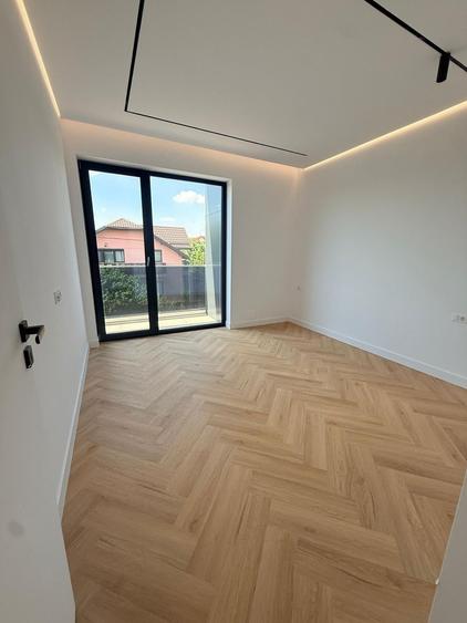 Apartament cu 4 camere în Valea Adâncă